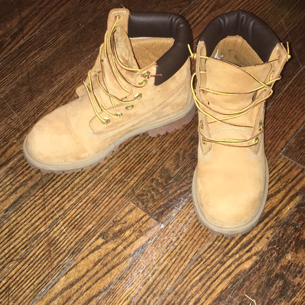 Timberlands - Picture 2 of 3